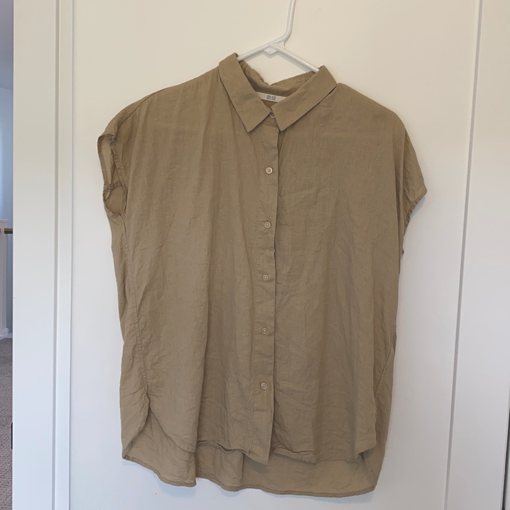 Uniqlo Linen Button Up Shirt